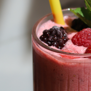 High-Calorie Shakes Using Beef Protein: 3 Recipes to Try